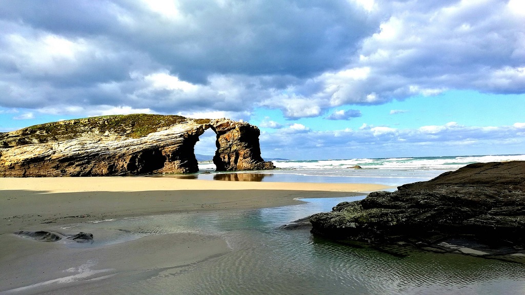 Playa de las Catedrales